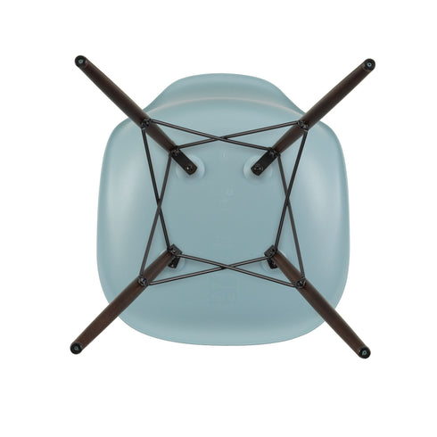Cadeira Eames em Plástico DSW / Base dark maple